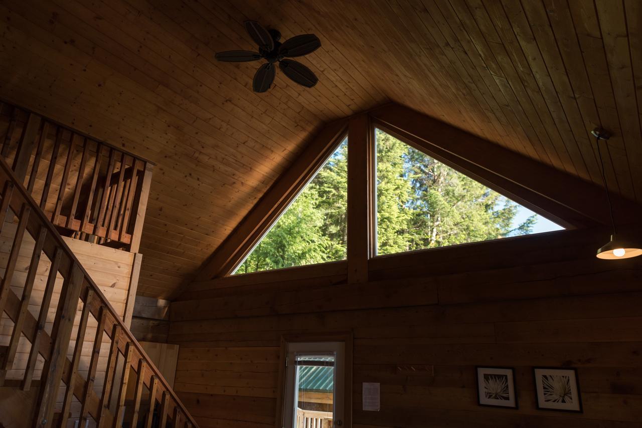 Homfray Lodge Desolation Sound Luaran gambar