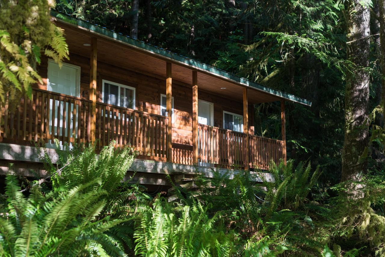 Homfray Lodge Desolation Sound Luaran gambar